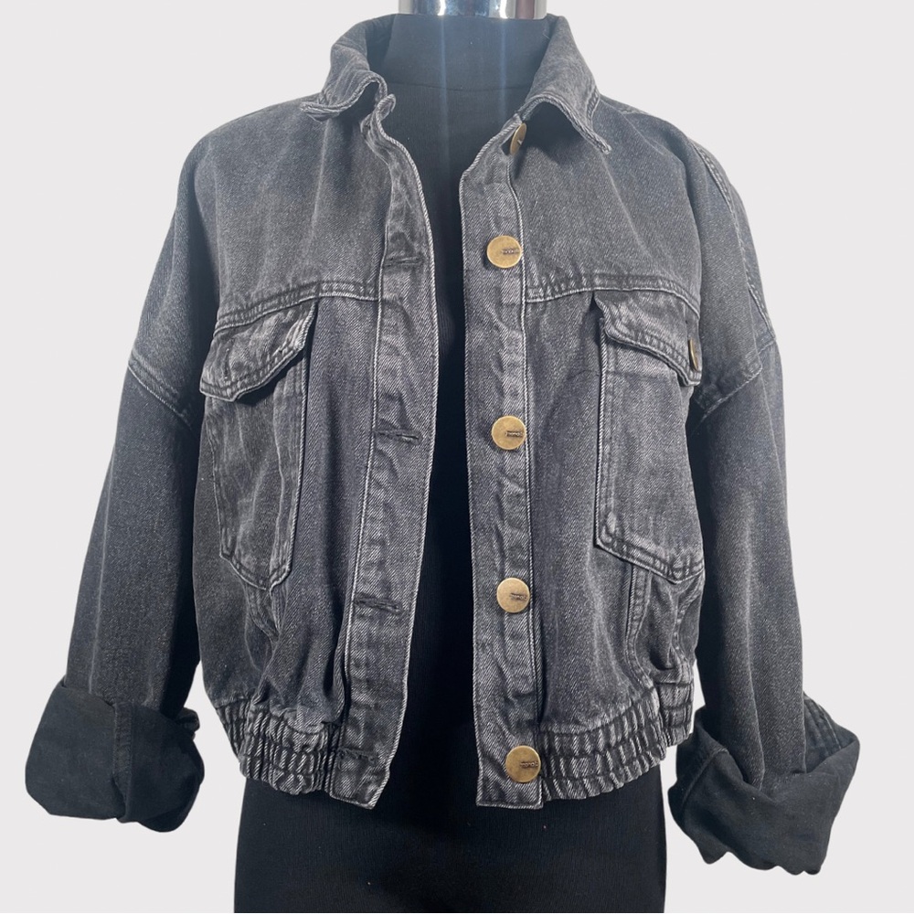 [SOLD] Vintage Oversized Black Denim Jacket
